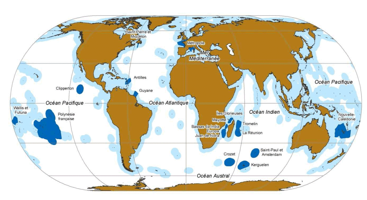 Mappemonde avec zones territoriales maritimes françaises